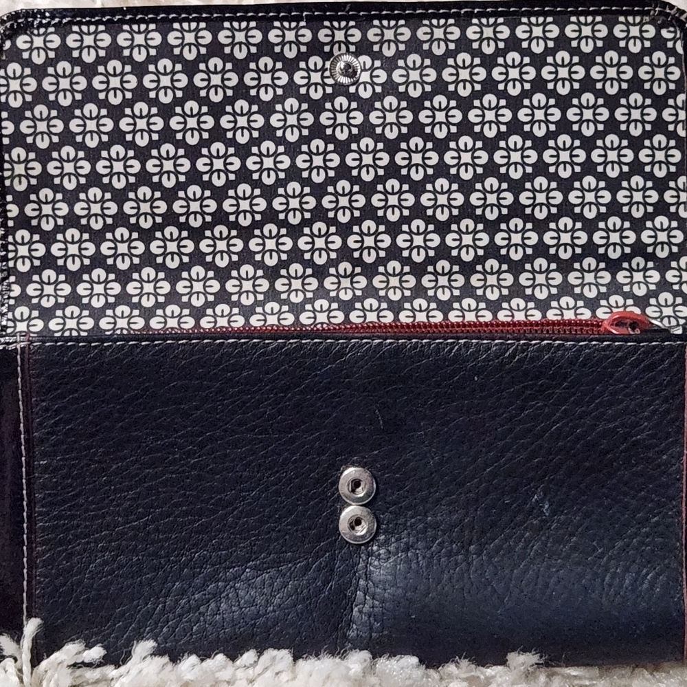 Fossil Women Trifold Black Leather Wallet Brown Trim Soft Patterned Inside - Picture 5 of 7